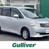 toyota noah 2011 CFJ1578390 image 1