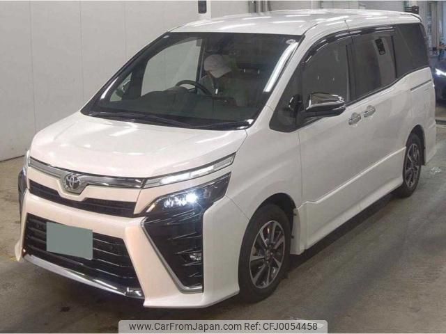 toyota voxy 2020 quick_quick_3BA-ZRR80W_633175 image 1