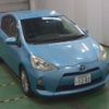 toyota aqua 2012 -TOYOTA 【新潟 502ﾗ1202】--AQUA NHP10--2041899---TOYOTA 【新潟 502ﾗ1202】--AQUA NHP10--2041899- image 1