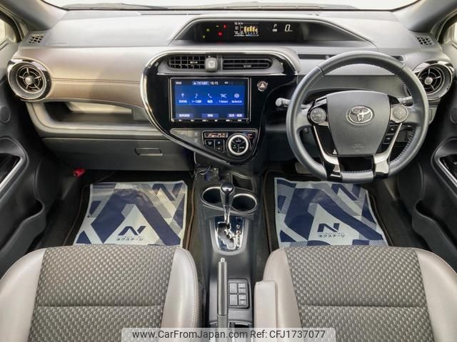 toyota aqua 2018 CFJ1737077 image 2