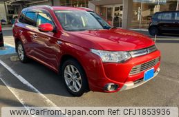 mitsubishi outlander-phev 2014 CFJ1853936