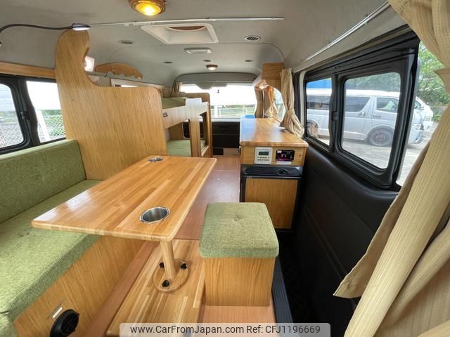 toyota hiace-wagon 2021 GOO_JP_700040407230250525004 image 2