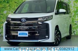 toyota noah 2023 quick_quick_6AA-ZWR90W_ZWR90-0058867