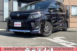 toyota voxy 2014 CARSENSOR_JP_AU6195077978