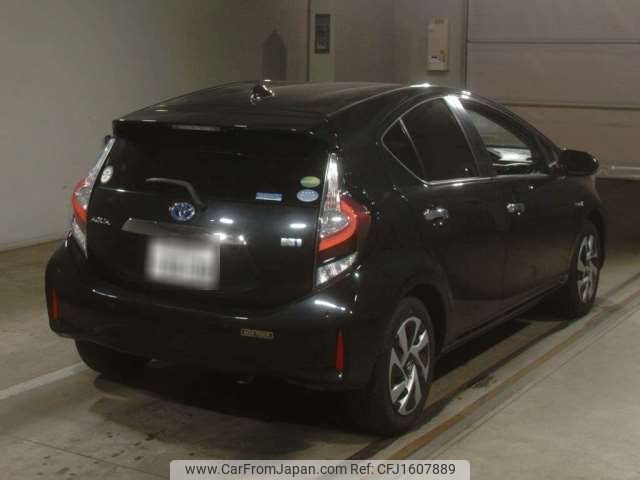 toyota aqua 2019 CFJ1607889 image 2