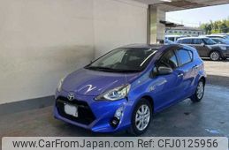 toyota aqua 2016 -TOYOTA 【滋賀 530ﾕ557】--AQUA NHP10--2507240---TOYOTA 【滋賀 530ﾕ557】--AQUA NHP10--2507240-