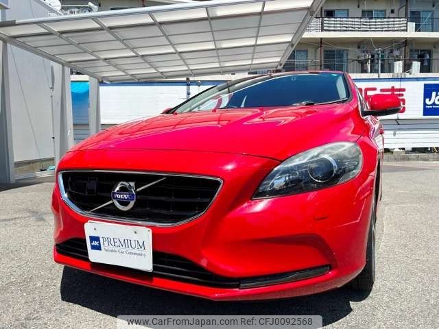 volvo v40 2016 -VOLVO 【神戸 311ﾄ1221】--Volvo V40 LDA-MD4204T--YV1MVA8RDG2303806---VOLVO 【神戸 311ﾄ1221】--Volvo V40 LDA-MD4204T--YV1MVA8RDG2303806- image 1