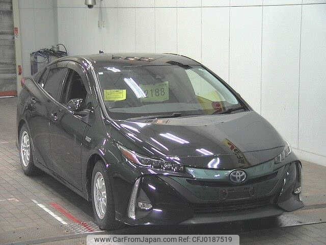 toyota prius-phv 2017 -TOYOTA--Prius PHV ZVW52--3028358---TOYOTA--Prius PHV ZVW52--3028358- image 1