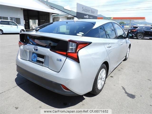 toyota prius 2019 quick_quick_DAA-ZVW51_ZVW51-6086229 image 2