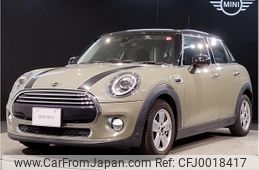 mini mini-others 2018 quick_quick_DBA-XU15M_WMWXU72050TN29979