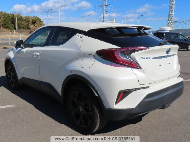 toyota c-hr 2019 NIKYO_JD43068 image 1