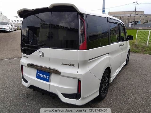 honda stepwagon 2017 CFJ1743401 image 2