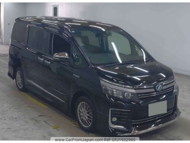2017 Toyota Voxy DAA-ZWR80W - Car Price $18,211