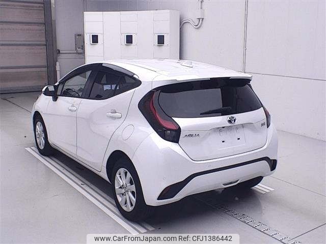 toyota aqua 2021 -TOYOTA--AQUA MXPK11-2014947---TOYOTA--AQUA MXPK11-2014947- image 2