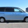 toyota noah 2004 Y2025020154A-21 image 4