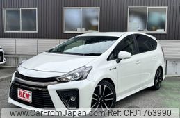 toyota prius-α 2016 CFJ1763990