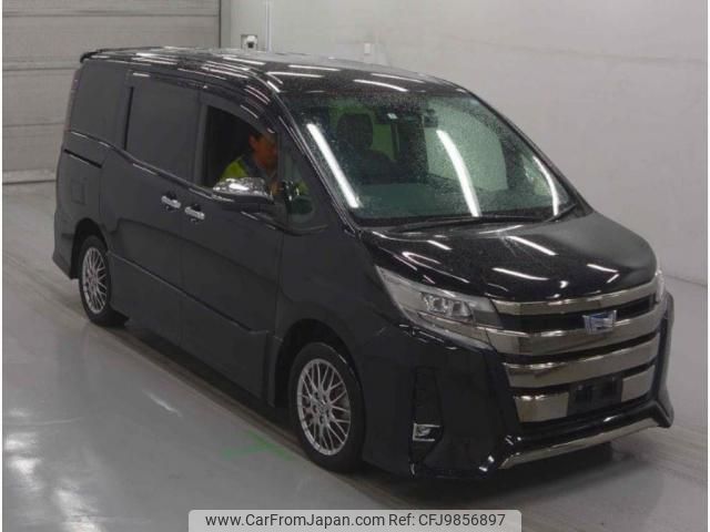 toyota noah 2021 quick_quick_6AA-ZWR80W_0488872 image 1