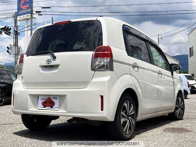 toyota spade 2012 504928-930325 image 2