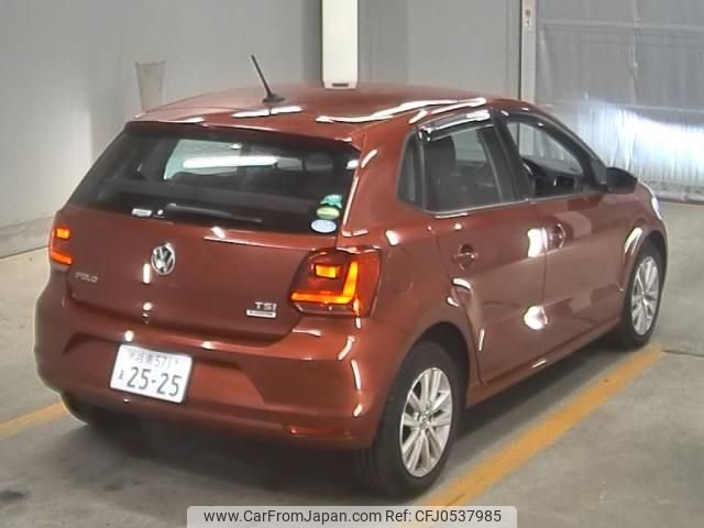 volkswagen polo 2017 -VOLKSWAGEN--VW Polo WVWZZZ6RZHU072786---VOLKSWAGEN--VW Polo WVWZZZ6RZHU072786- image 2