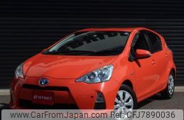 toyota aqua 2013 -TOYOTA--AQUA NHP10--NHP10-2208751---TOYOTA--AQUA NHP10--NHP10-2208751-