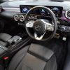 mercedes-benz cla-class 2019 quick_quick_118312M_WDD1183122N60244 image 3