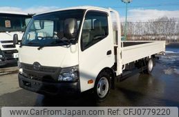 hino dutro 2015 GOO_NET_EXCHANGE_0302503A30250220W001