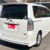 toyota voxy 2010 quick_quick_DBA-ZRR70W_0377124 image 3