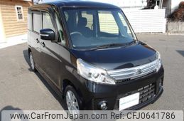 suzuki spacia 2013 GOO_JP_700070659730250114001