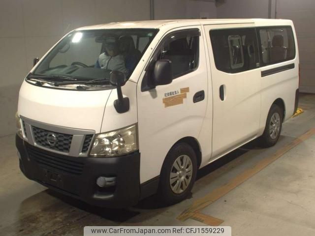 nissan nv350-caravan-wagon 2013 CFJ1559229 image 2