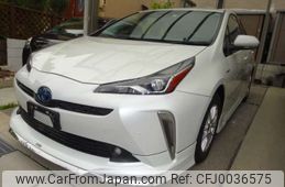 toyota prius 2019 -TOYOTA--Prius DAA-ZVW55--ZVW55-6001421---TOYOTA--Prius DAA-ZVW55--ZVW55-6001421-