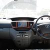 toyota noah 2005 Y2025020172A-12 image 8