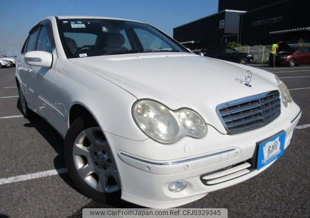 mercedes-benz c-class 2006 REALMOTOR_Y2024100086F-21 image 2