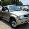 toyota hilux-sports-pickup 2004 CFJ0645048 image 2