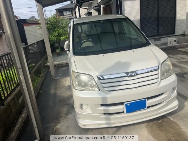 toyota noah 2002 -TOYOTA--Noah TA-AZR60G--AZR60-0072886---TOYOTA--Noah TA-AZR60G--AZR60-0072886- image 2