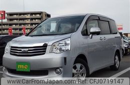 toyota noah 2012 -TOYOTA 【北九州 501ﾗ2967】--Noah ZRR70G--0500310---TOYOTA 【北九州 501ﾗ2967】--Noah ZRR70G--0500310-