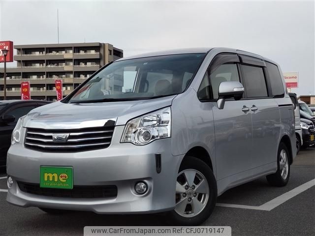 toyota noah 2012 -TOYOTA 【北九州 501ﾗ2967】--Noah ZRR70G--0500310---TOYOTA 【北九州 501ﾗ2967】--Noah ZRR70G--0500310- image 1