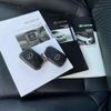 lexus is 2010 CFJ1780013 image 17
