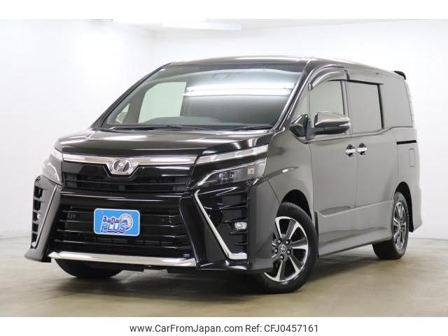 toyota voxy 2020 quick_quick_ZRR80W_ZRR80-0587095 image 1