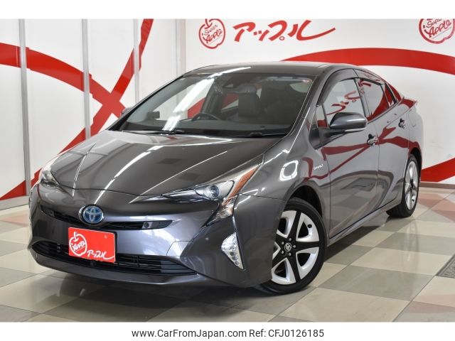 toyota prius 2016 -TOYOTA--Prius DAA-ZVW55--ZVW55-8038496---TOYOTA--Prius DAA-ZVW55--ZVW55-8038496- image 1