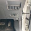 toyota prius-α 2013 CFJ1853999 image 18