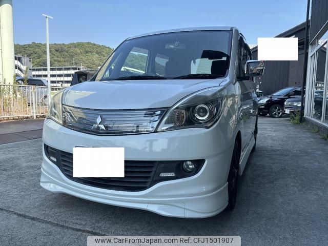 mitsubishi delica-d2 2012 CFJ1501907 image 1
