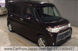 daihatsu tanto 2011 CFJ1808457