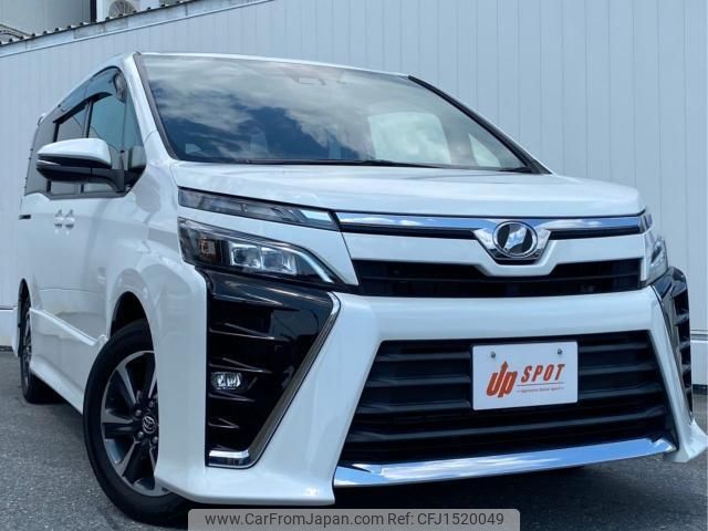 toyota voxy 2018 CFJ1520049 image 1