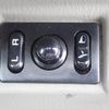 nissan elgrand 2016 25631402 image 18