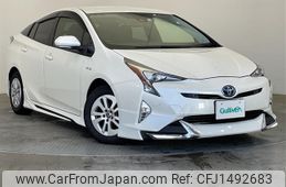 toyota prius 2018 CFJ1492683