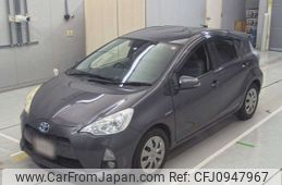 toyota aqua 2012 -TOYOTA--AQUA NHP10-2052083---TOYOTA--AQUA NHP10-2052083-