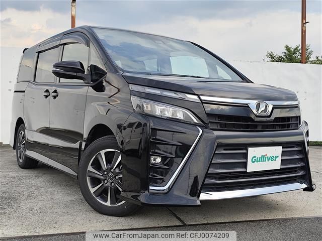 toyota voxy 2018 -TOYOTA--Voxy DBA-ZRR80W--ZRR80-0385615---TOYOTA--Voxy DBA-ZRR80W--ZRR80-0385615- image 1