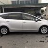 toyota prius-α 2011 769235-191025154530 image 7