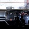 nissan serena 2010 T10325 image 7