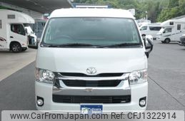 toyota hiace-wagon 2022 GOO_JP_700100180330250622002